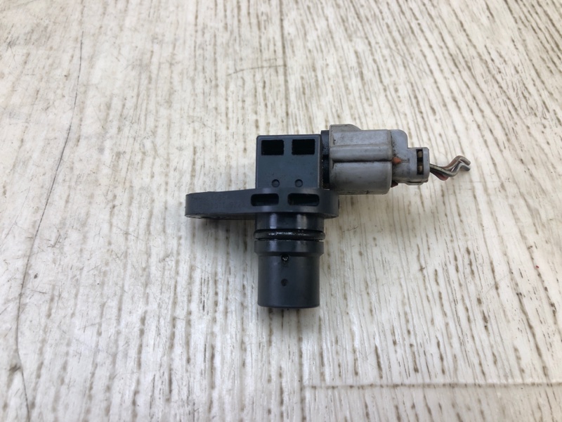Датчик положения распредвала MITSUBISHI LANCER X 10 07-15 2010 2.0 4B11 1865A066 Б/У