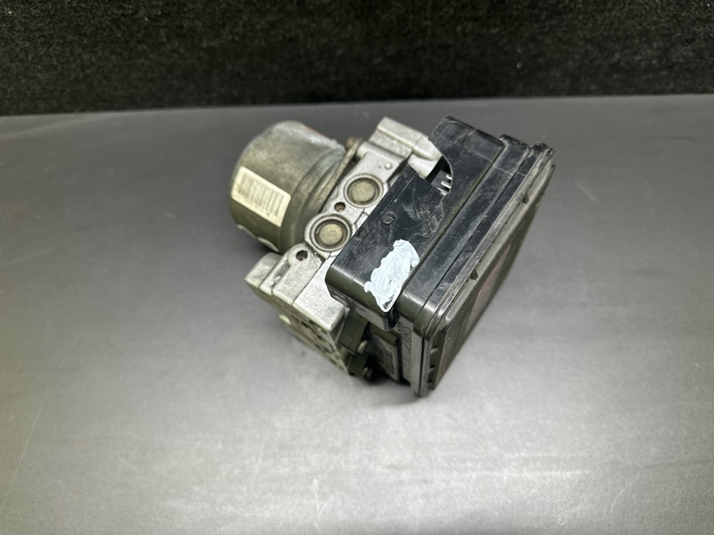 Блок ABS ACCORD COUPE 03-07 2003 J30A4