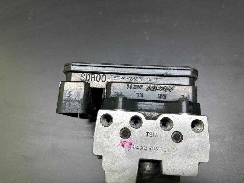 Блок ABS ACCORD COUPE 03-07 2003 J30A4