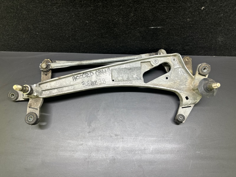 Трапеция стеклоочистителей передняя ACCORD COUPE 03-07 2003 J30A4