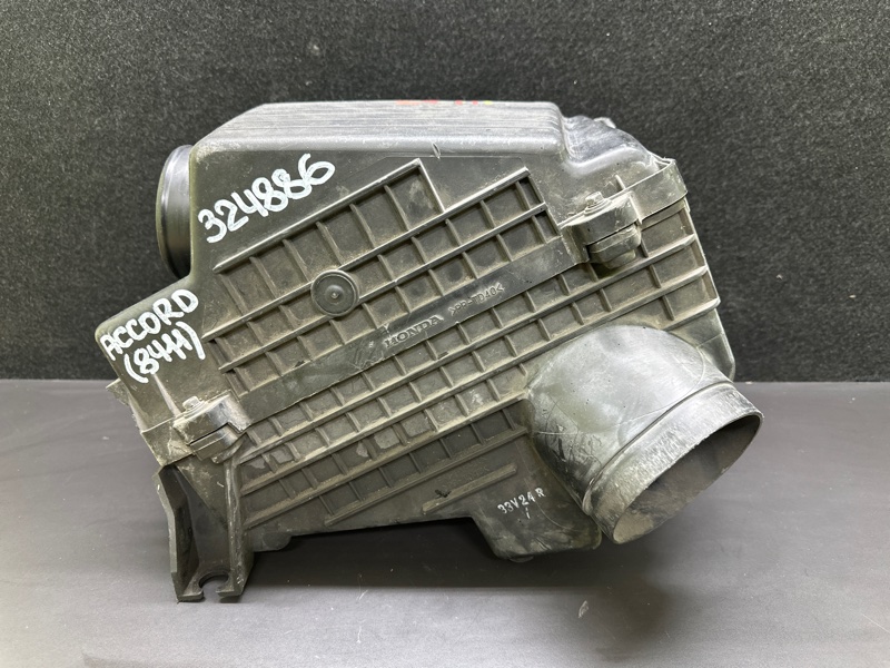 Корпус воздушного фильтра HONDA ACCORD COUPE 03-07 2003 J30A4 17244-RCA-S00 Б/У