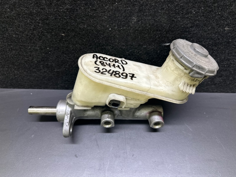 Главный тормозной цилиндр ACCORD COUPE 03-07 2003 J30A4