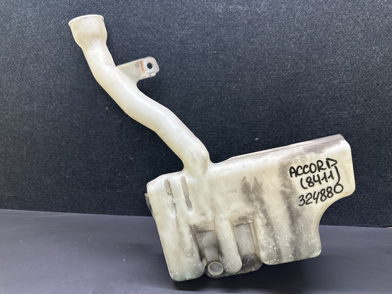Бачок омывателя HONDA ACCORD COUPE 03-07 2003 J30A4 76840-SDA-A11 Б/У