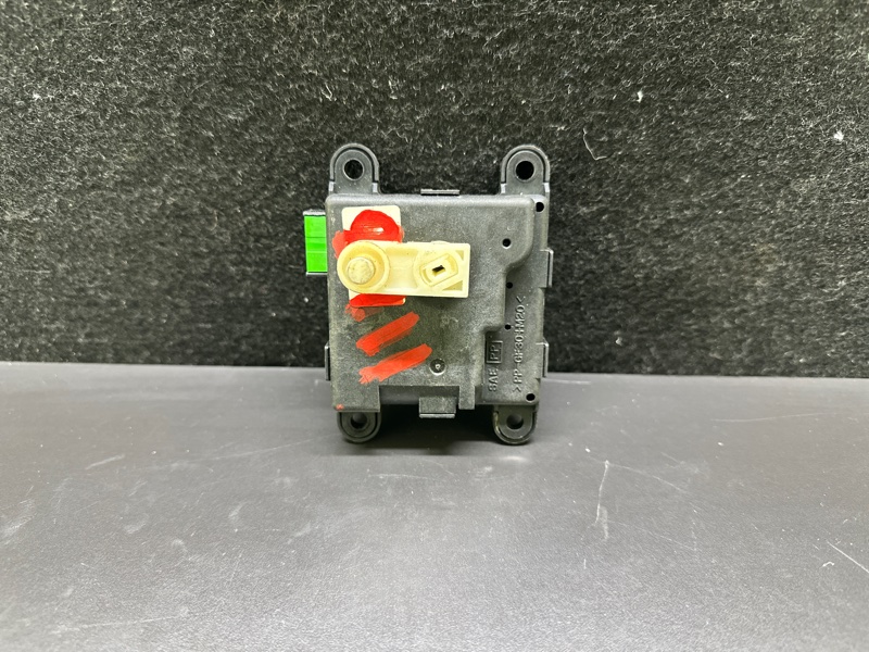 Моторчик заслонки печки HONDA ACCORD COUPE 03-07 2003 J30A4 79350-S0K-A01 Б/У