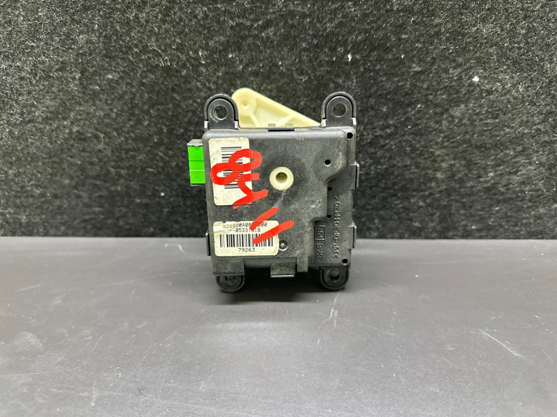 Моторчик заслонки печки ACCORD COUPE 03-07 2003 J30A4