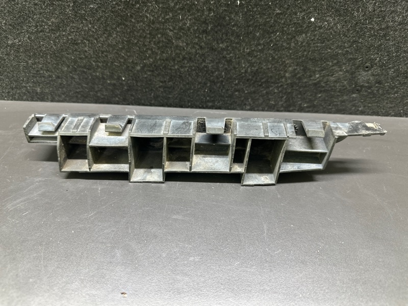 Запчасть кронштейн переднего бампера (на крыле) левый HONDA ACCORD COUPE 03-07 2003 J30A4 71198-SDA-A01 Б/У Кронштейн переднего бампера (на крыле) левый HONDA ACCORD COUPE 03-07 2003 J30A4 71198-SDA-A01 Б/У