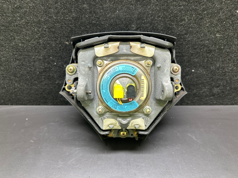 Подушка безопасности в руль HONDA ACCORD COUPE 03-07 J30A4 Подушка безопасности в руль HONDA ACCORD COUPE 03-07 J30A4