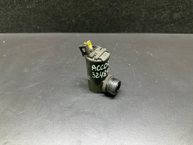 Насос омывателя стекла HONDA ACCORD COUPE 03-07 J30A4 Насос омывателя стекла HONDA ACCORD COUPE 03-07 J30A4
