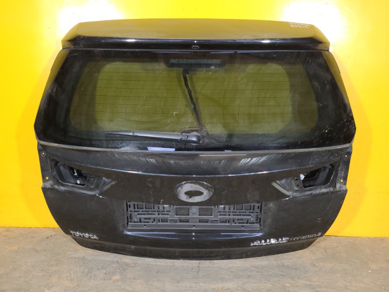 Крышка багажника TOYOTA AURIS 13-18 Б/У