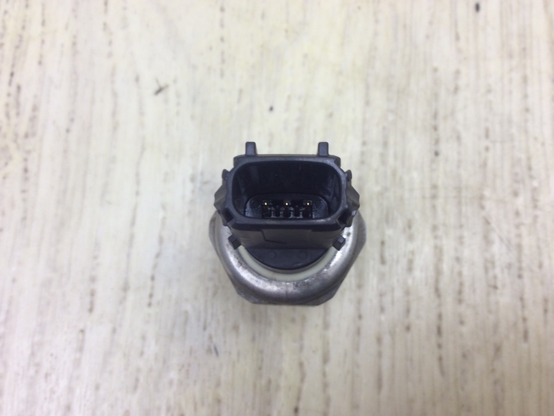 Датчик давления топлива TOYOTA CAMRY 70 17-