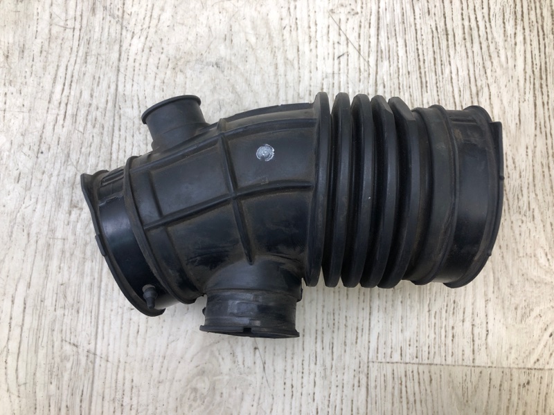 Патрубок воздушного фильтра X-TRAIL/ROGUE T32 13-20 2017 2.5 QR25DE