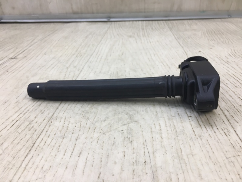 Катушка зажигания JEEP CHEROKEE 14- 2.4 ED8 Катушка зажигания JEEP CHEROKEE 14- 2.4 ED8