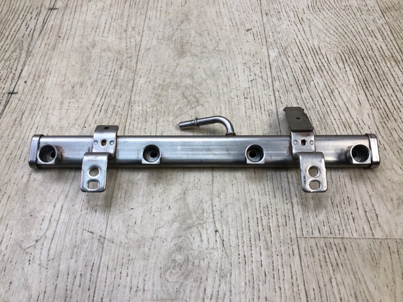 Топливная рейка JEEP CHEROKEE 14- 2.4 ED8