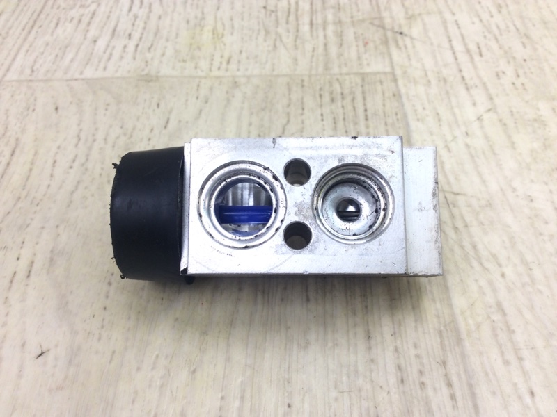 Клапан кондиционера HYUNDAI SONATA LF 2014- 2015 2.0 G4NG 97626-4U000 Б/У