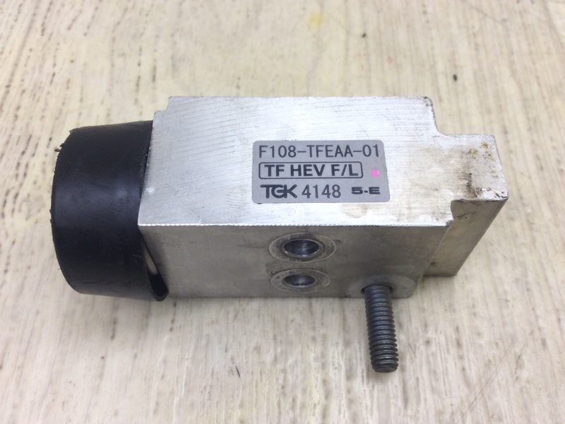 Клапан кондиционера SONATA LF 2014- 2015 2.0 G4NG