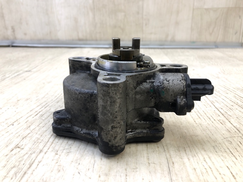 Вакуумный насос CHEROKEE 14- 2016 2.4 ED8 Вакуумный насос CHEROKEE 14- 2016 2.4 ED8