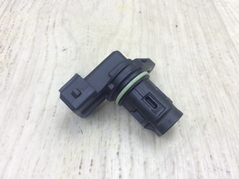 Датчик положения распредвала SONATA LF 2014- 2015 2.0 G4NG Датчик положения распредвала SONATA LF 2014- 2015 2.0 G4NG