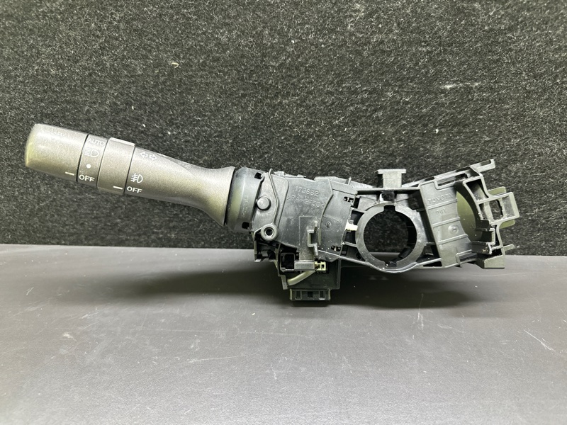 Подрулевой переключатель левый LEXUS LS460 06-12 2007 XF40 4.6 1UR-FSE 84140-50120 Б/У