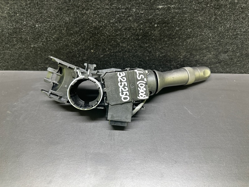 Подрулевой переключатель левый LEXUS LS460 06-12 XF40 4.6 1UR-FSE
