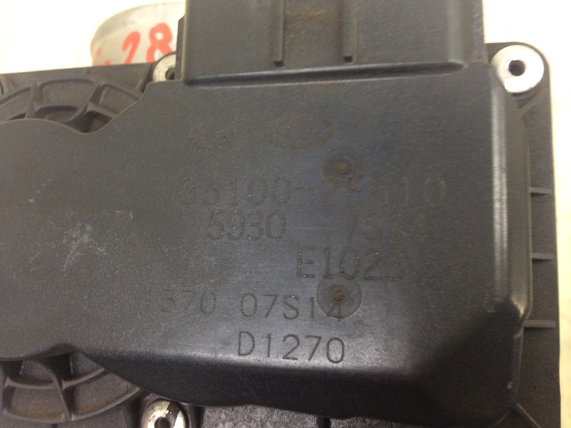 Дроссельная заслонка SONATA LF 2014- 2015 2.0 G4NG