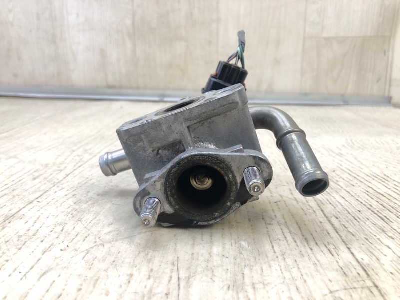 Клапан EGR RX350/450 09-15 2011 2GR-FXE 3.5L Клапан EGR RX350/450 09-15 2011 2GR-FXE 3.5L