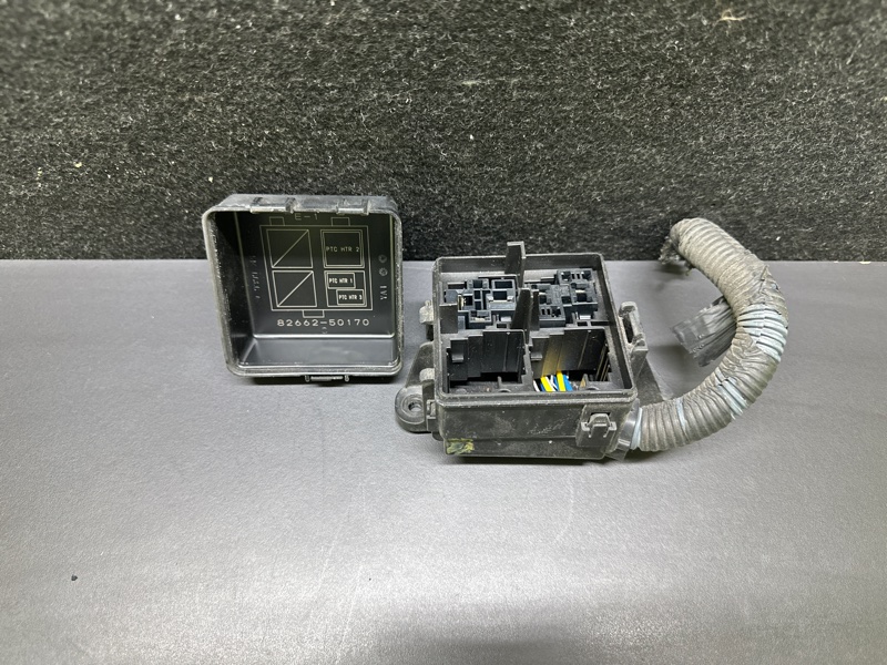 Реле LEXUS LS460 06-12 2007 XF40 4.6 1UR-FSE 82735-50010 Б/У