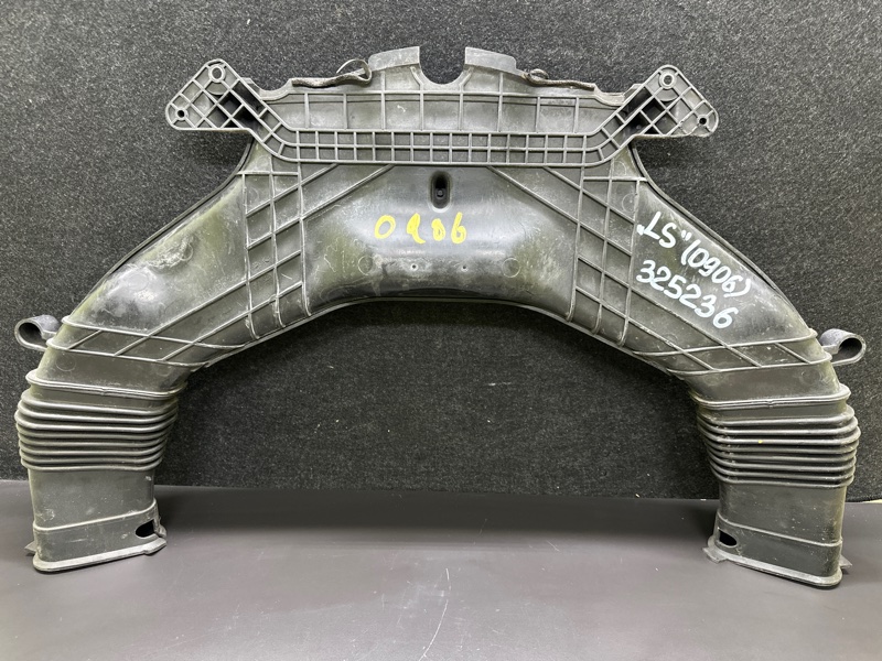 Воздухозаборник LEXUS LS460 06-12 2007 XF40 4.6 1UR-FSE 17751-38011 Б/У