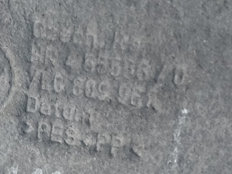 Подкрылок передний левый VOLKSWAGEN TOUAREG 02-10