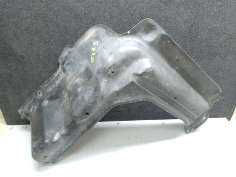 Защита двигателя правая MATRIX 02-08 2002 ZZE132 1.8L 1ZZ-FE