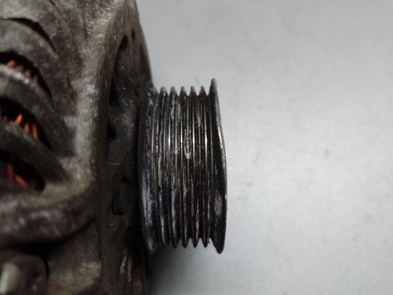 Генератор M35/M45 04-10 2006 Седан 3.5 VQ35DE