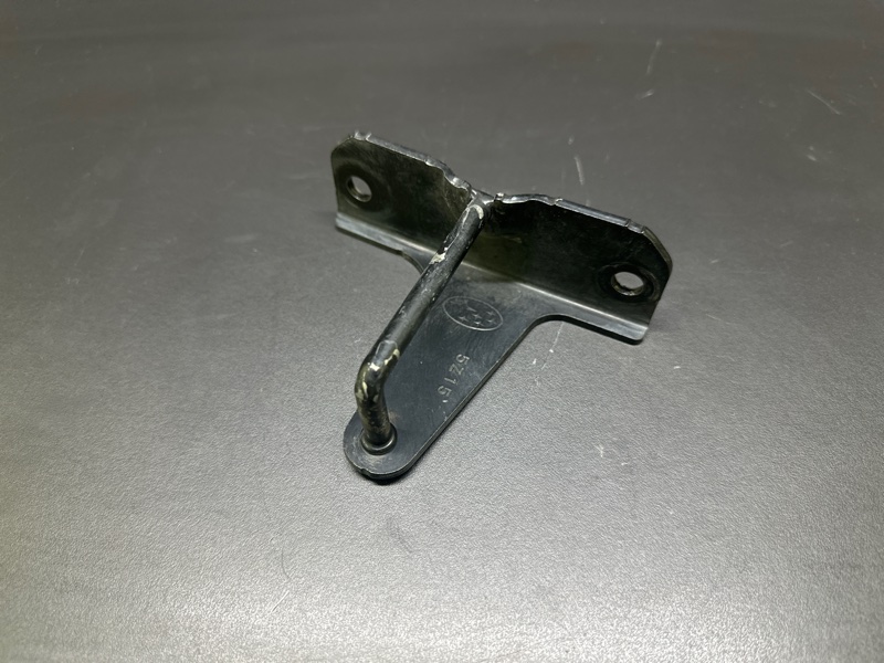 Петля замка капота SUBARU CROSSTREK 12-17 2015 GP FB20X e-Boxer 57311AG010 Б/У