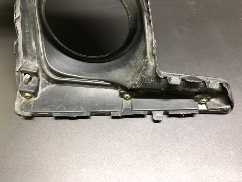 Накладка противотуманной фары передняя правая CROSSTREK 12-17 2015 GP FB20X e-Boxer