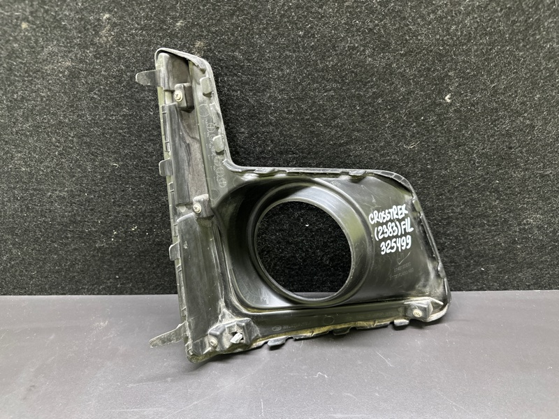 Накладка противотуманной фары передняя левая SUBARU CROSSTREK 12-17 GP FB20X e-Boxer