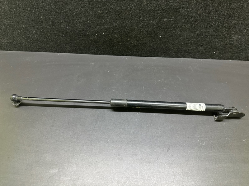 Амортизатор крышки багажника правый CROSSTREK 12-17 2015 GP FB20X e-Boxer