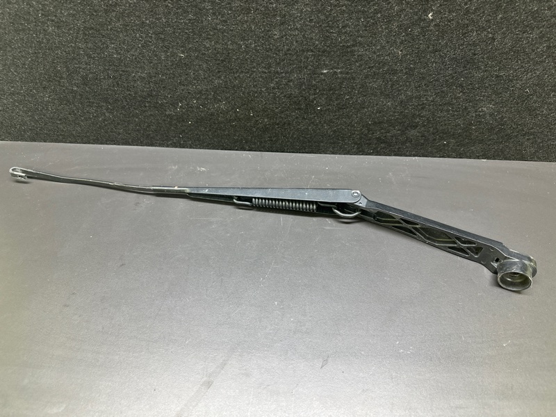 Поводок стеклоочистителя передний левый CROSSTREK 12-17 2015 GP FB20X e-Boxer