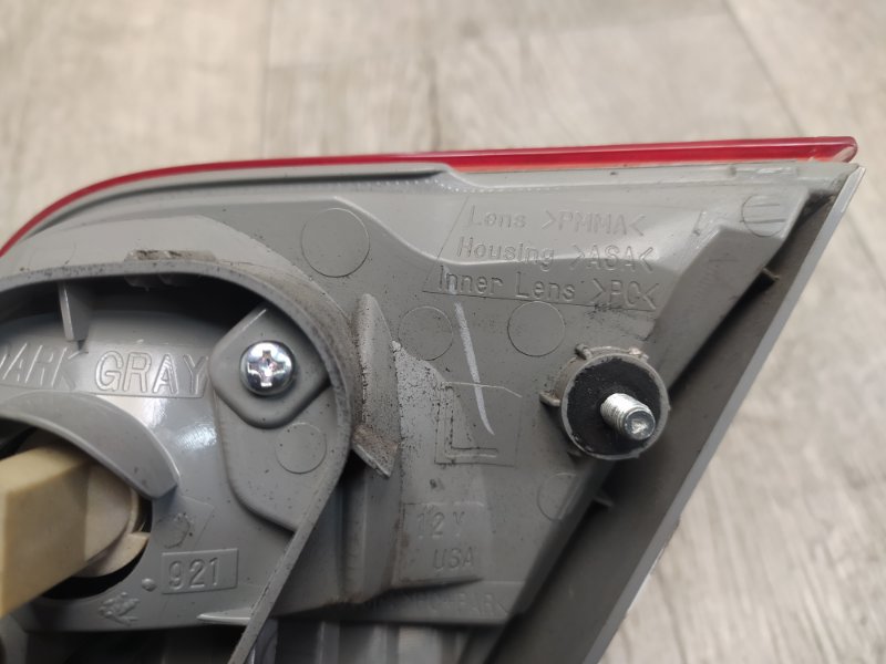 Фонарь внутренний задний левый CAMRY 40 06-11 2007 3.5 2GR-FE Фонарь внутренний задний левый CAMRY 40 06-11 2007 3.5 2GR-FE