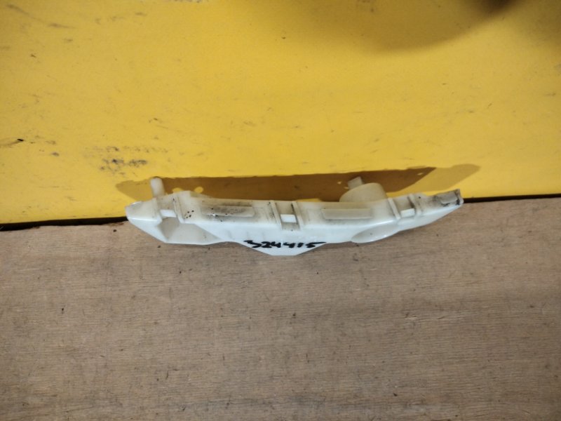 Кронштейн переднего бампера левый CX-7 06-12 Кронштейн переднего бампера левый CX-7 06-12