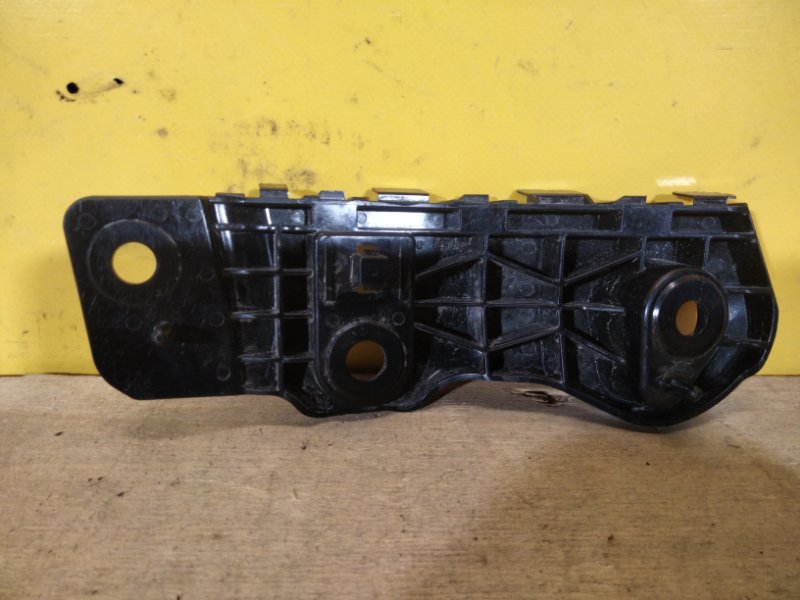 Кронштейн переднего бампера левый CX-5 (KF) 16-21