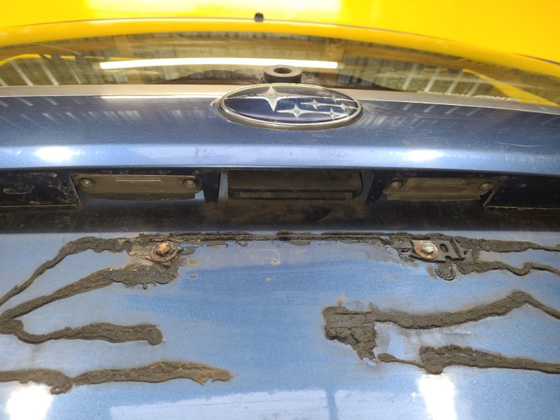 Крышка багажника FORESTER SG 02-07