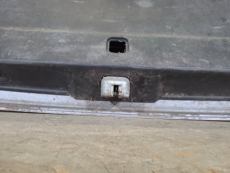 Крышка багажника OUTBACK 09-14 BR