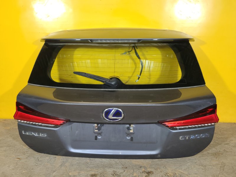 Крышка багажника LEXUS CT200 17- 67005-76010 Б/У