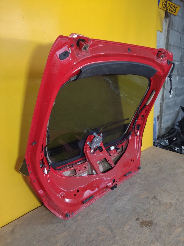 Крышка багажника CIVIC FC/FK 15-