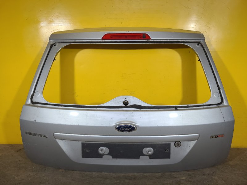 Крышка багажника FORD FIESTA 02-08 1541631 Б/У