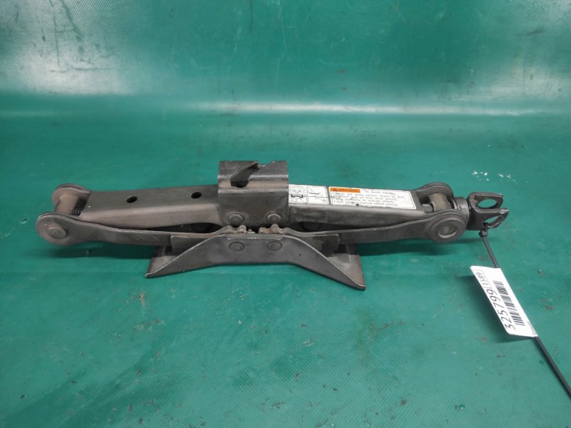 Домкрат SUZUKI SX4 06-13 2008 Седан J20A 8991080J60 Б/У