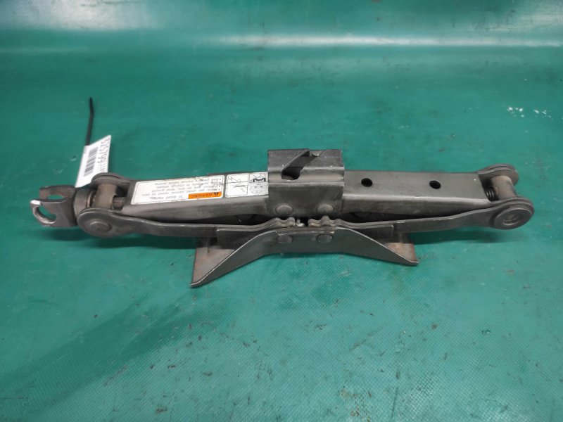 Домкрат SUZUKI SX4 06-13 Седан J20A