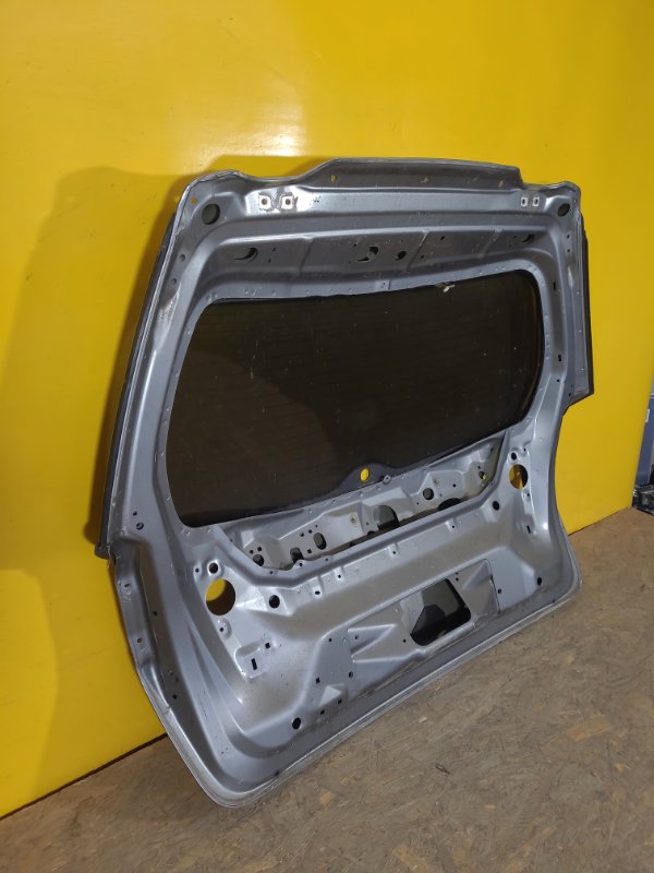 Крышка багажника OUTBACK 03-09 BP