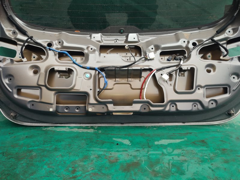 Крышка багажника SANTA FE (TM) 18-23