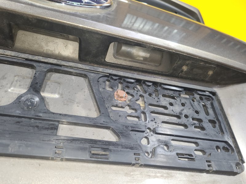 Крышка багажника FORESTER 12-19