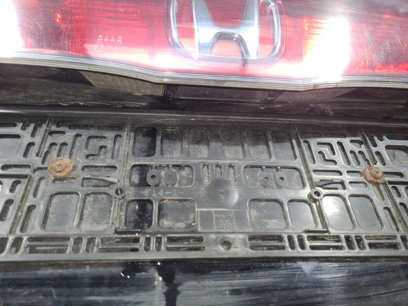 Крышка багажника CIVIC 5D 06-11