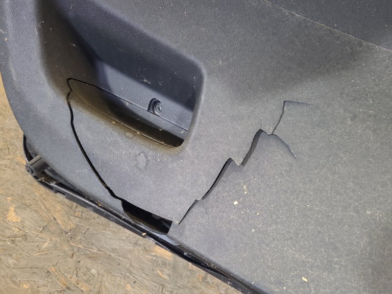 Крышка багажника CIVIC 5D 06-11